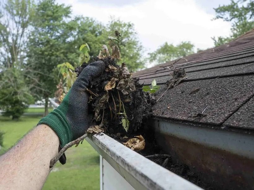 Seasonal gutter cleaning on an Edmonton home